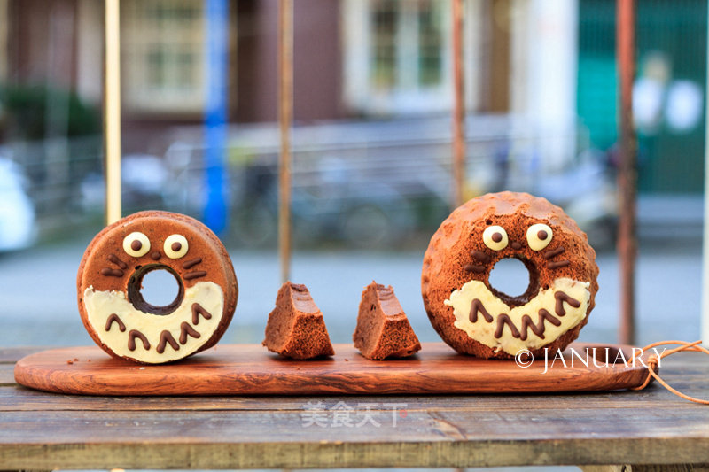 Totoro Chocolate Chiffon Cake recipe