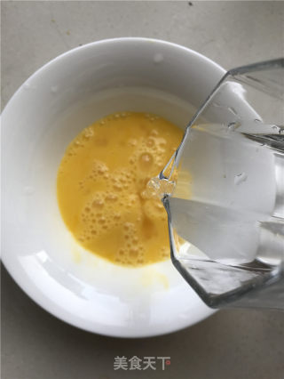 Steamed Eggs with Scallion and Shrimp Skin recipe