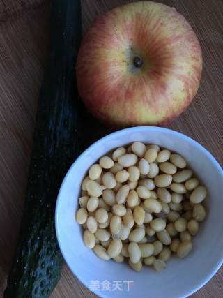 Apple Cucumber Soy Milk recipe