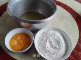 Coconut Milk Hot Noodle Chiffon Cake recipe