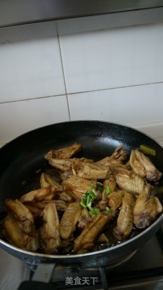 You Can Make Delicious Chicken Wings without Putting A Drop of Oil-[oil-free Chicken Wings] recipe