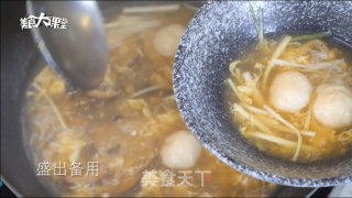 Mcdull's Fishball Coarse Noodles recipe