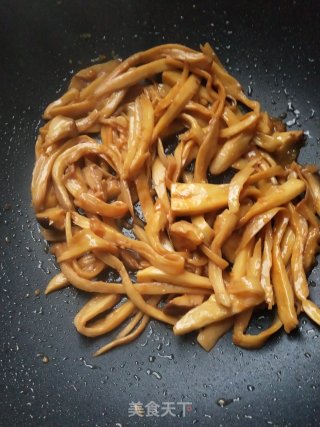 Shredded King Pleurotus with Garlic recipe