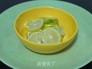 Honeyed Lemonade recipe