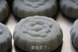 Red Bean Paste Snowy Mooncake recipe