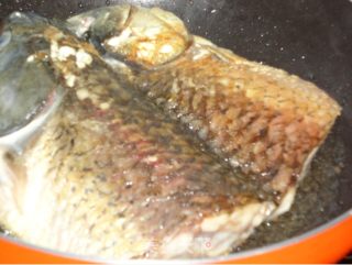 Brown Fish Head Pot recipe