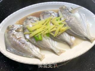 Steamed White Pomfret recipe