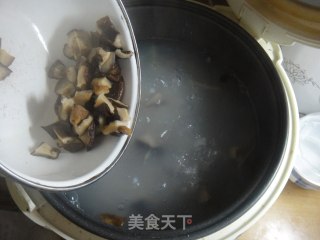 Mushroom and Shrimp Porridge recipe