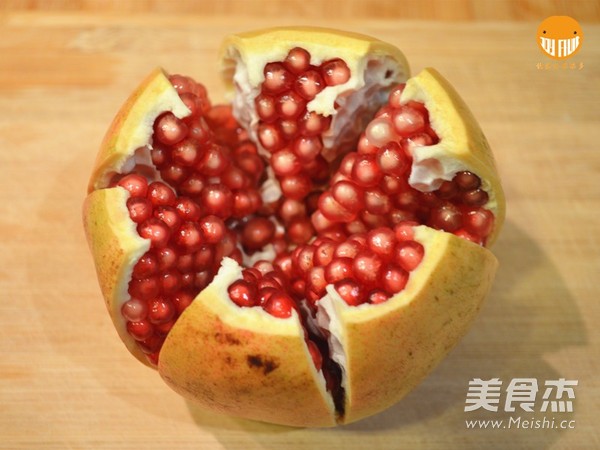 Pomegranate Dragon Fruit Jam recipe