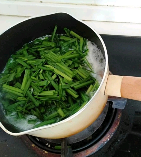 Egg Leek Soup recipe