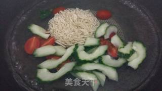 [guangdong] Tomato and Egg Noodle Soup recipe