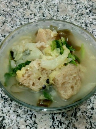 Roasted Bran Cabbage Seaweed Soup