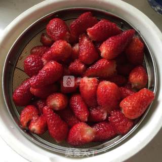 Homemade Strawberry Jam Simple Version recipe