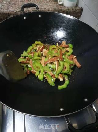 Stir-fried Bitter Gourd recipe