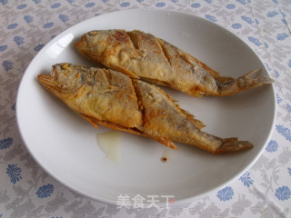 Spiced Yellow Croaker recipe