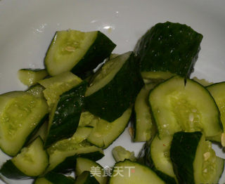 Cucumber Salad with Daylily recipe