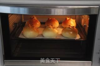 Cranberry Cheese Buns recipe