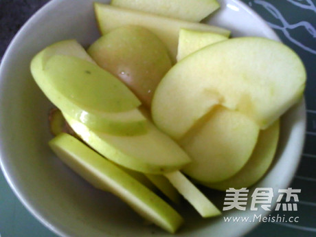 Ginger Date Apple Soup recipe