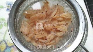 Scrambled Eggs with Hang Pepper and Shrimp Skin recipe