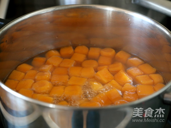 Sweet Potato and Red Bean Soup recipe