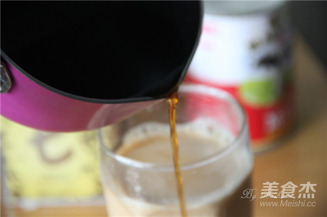 Homemade Pearl Roasted Herbal Milk Tea recipe