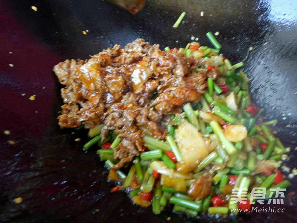 Small Stir-fried Beef recipe