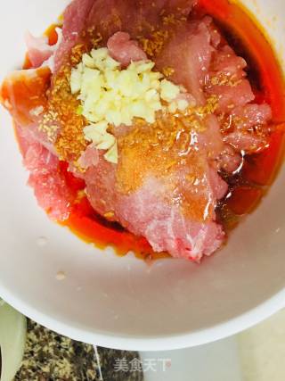 Fried Garlic Spicy Pork Chop recipe