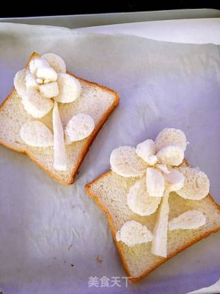 Toast Flowers recipe