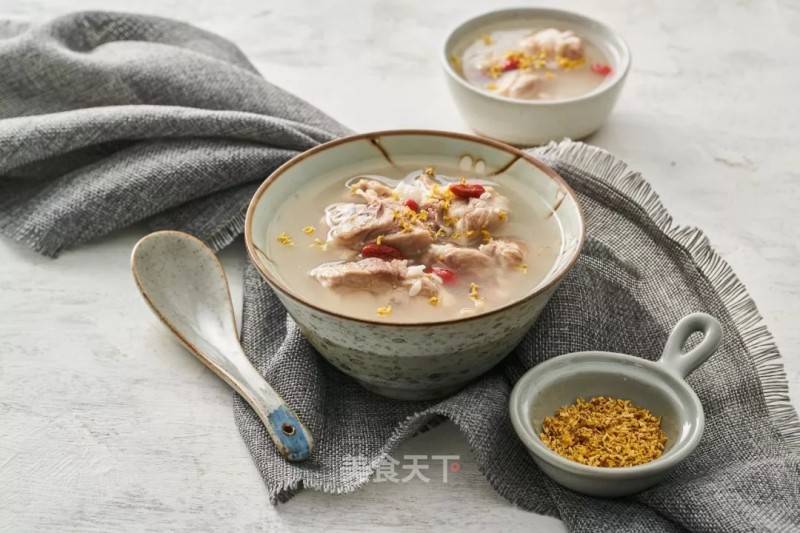 Duck Legs with Stuffed Osmanthus recipe