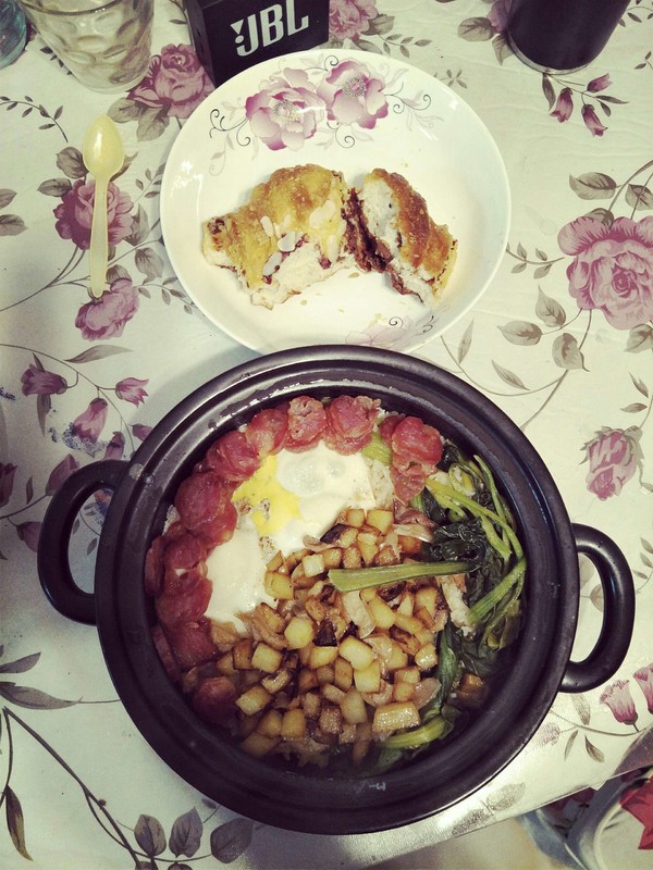 Claypot Rice with Brown Rice Sausage and Pea recipe