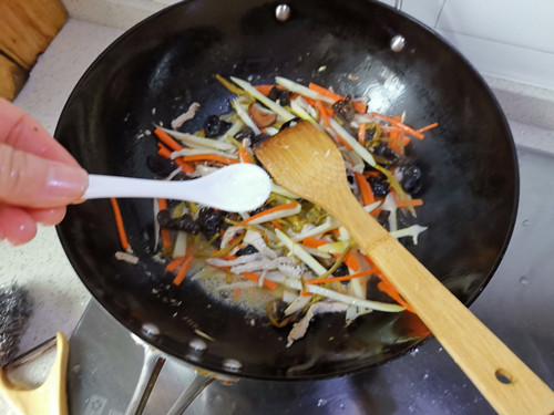 Stir-fried Three Fresh Spring Bamboo Shoots recipe