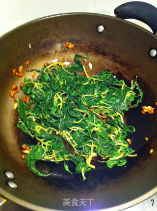 Chao Style Stir-fried Hemp Leaf recipe