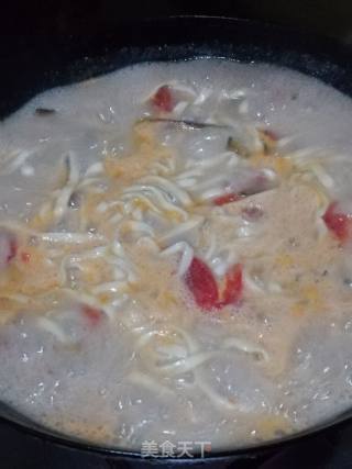 Physalis Noodles recipe