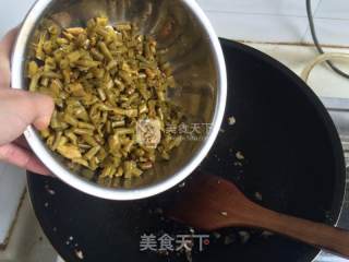 Stir-fried Minced Pork with Capers recipe