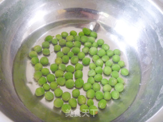 【yiru Porridge】healthy Porridge is Simple to Make---barley and Gorgon Porridge with Yam recipe