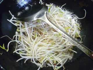 Stir-fried Mung Bean Sprouts recipe