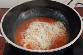 Tomato and Egg Noodles recipe