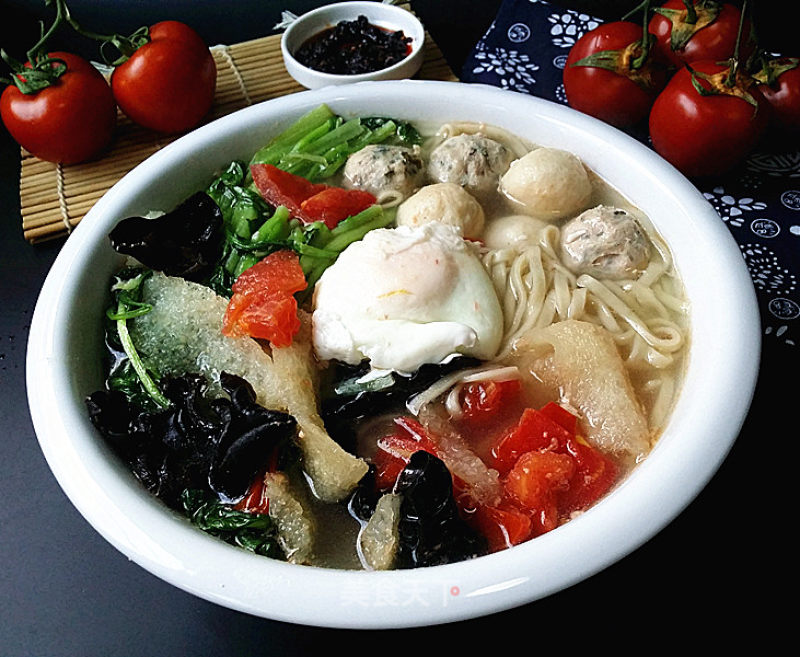 Three Fresh Noodles with Fish Ball and Belly recipe
