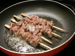 Pan-fried Beef Skewers recipe