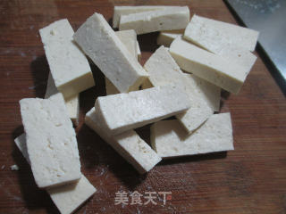 Stir-fried Lao Tofu with Crispy Cashew Nuts recipe