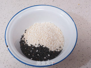 Homemade Delicious Soft Sticky [black Rice Eight-treasure Rice] recipe