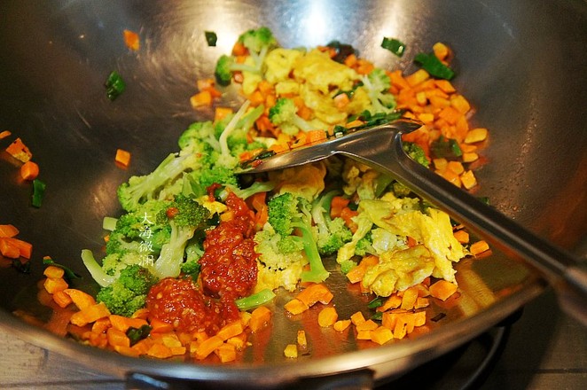 Broccoli Carrot Egg Fried Rice recipe