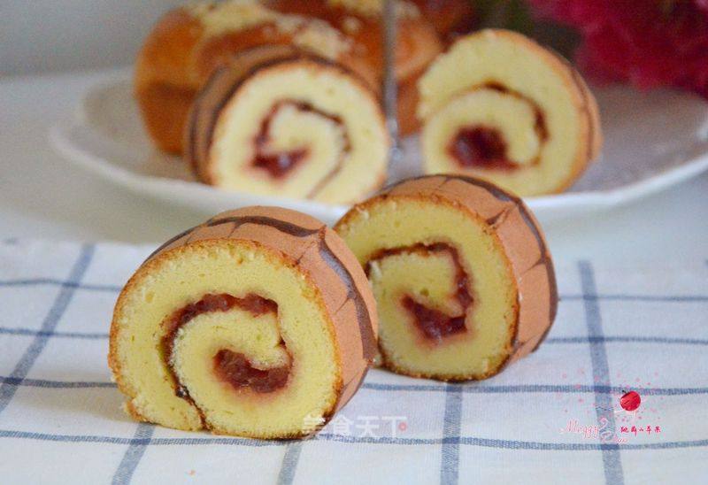 Thousand-page Jam Cake Roll recipe