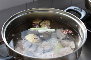 Have You Tried this Kind of Delicious Flavor-cordyceps Mushroom Pork Rib Soup recipe