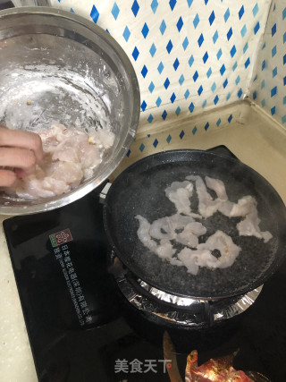 Scalloped Dragon Fish and Tomato Soup recipe