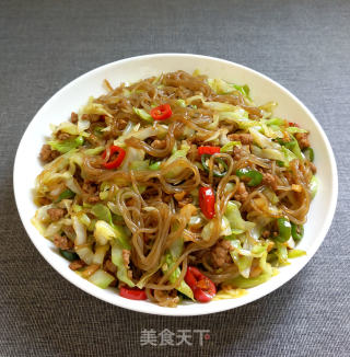 Stir-fried Noodles with Cabbage recipe