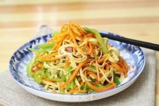 Home-style Stir-fry: Stir-fried Shredded Carrot with Bean Curd recipe