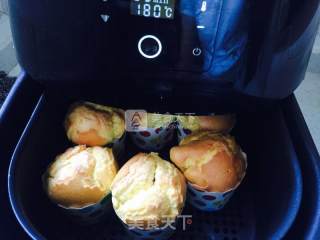 Hanyou Air Fryer Cupcakes recipe
