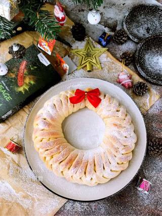 Christmas Wreath Bread recipe