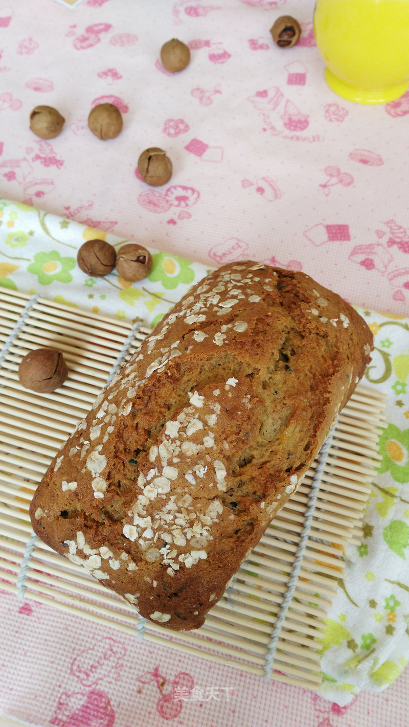 High-fiber Oatmeal Banana Cake recipe